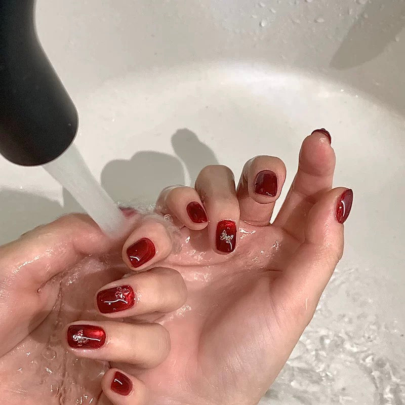 Ngel Red Cat Eye Series - Nail de Concept Supply